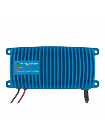Caricabatterie Blue Smart 24/12 si CEE 7/7 Victron Energy