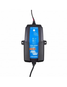 BlueSmart IP65 12/4(1) 230V CEE 7/17 R Victron Energy battery charger - Solfinity  shop